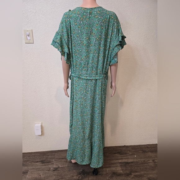 Max Studio Green Floral Wrap Dress with Flutter Sleeve Flounce Hem Women… - Picture 5 of 8